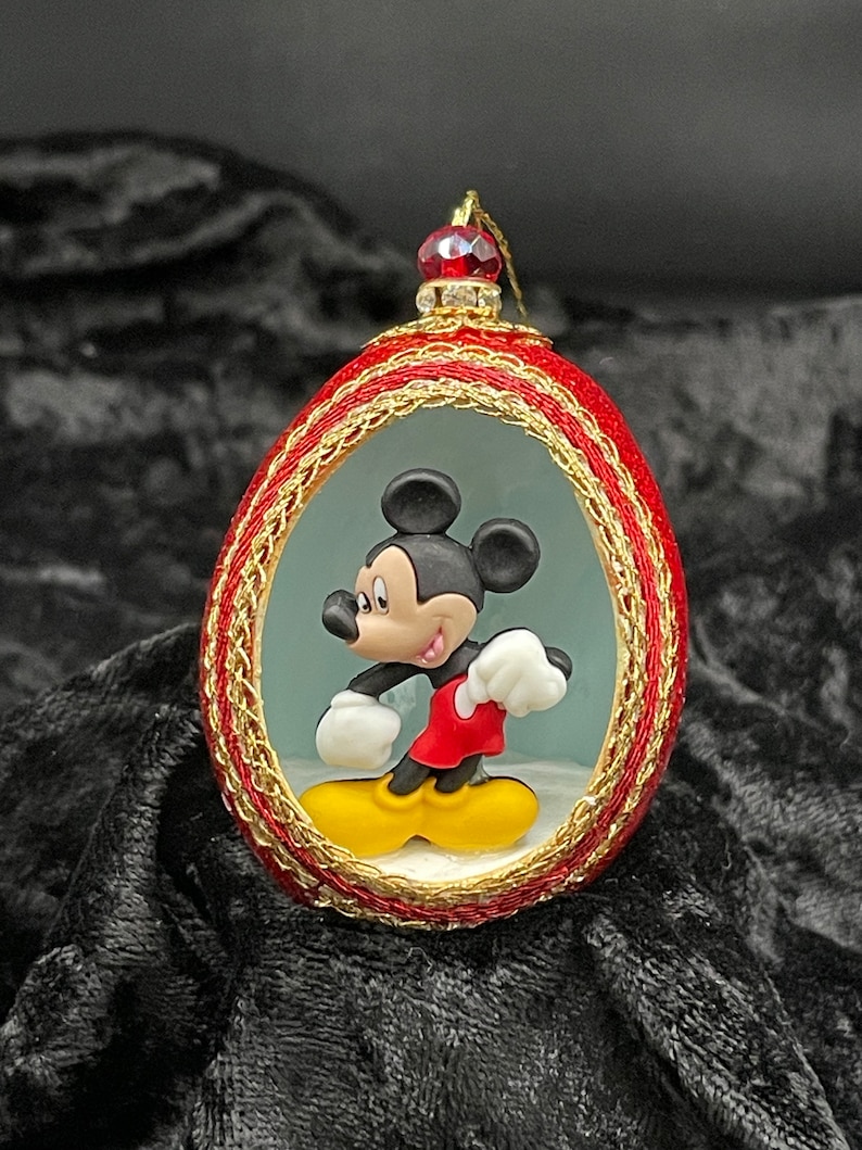 Disney Figurine Christmas Ornaments and Decorations, Goose/chicken Egg