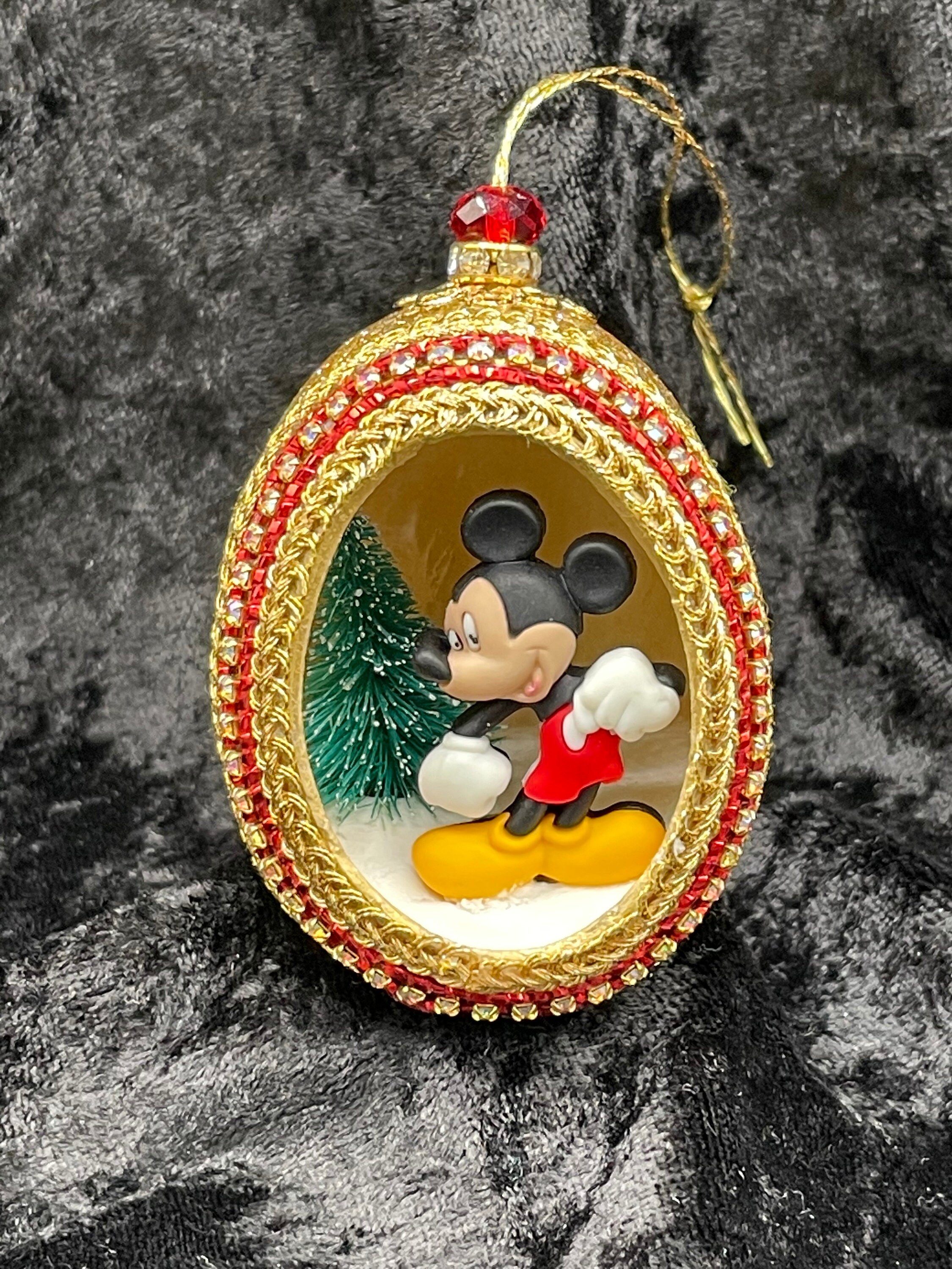 Disney Figurine Christmas Ornaments and Decorations, Goose/chicken Egg