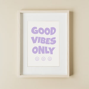 Good Vibes Only Wall Art: Positive Quote Art Print, Retro Smile Poster, Motivational Affirmation Decor, Inspirational Office Wall Art