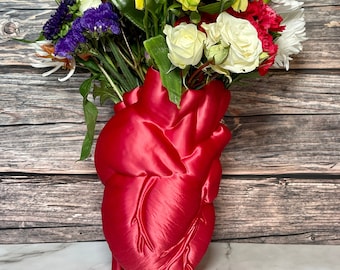 3d Printed Heart Vase, Valentine's Day, Home Decor, Valentines gift, Anatomical heart, Lovely Flower Vase, Valentine Decor, Decoration