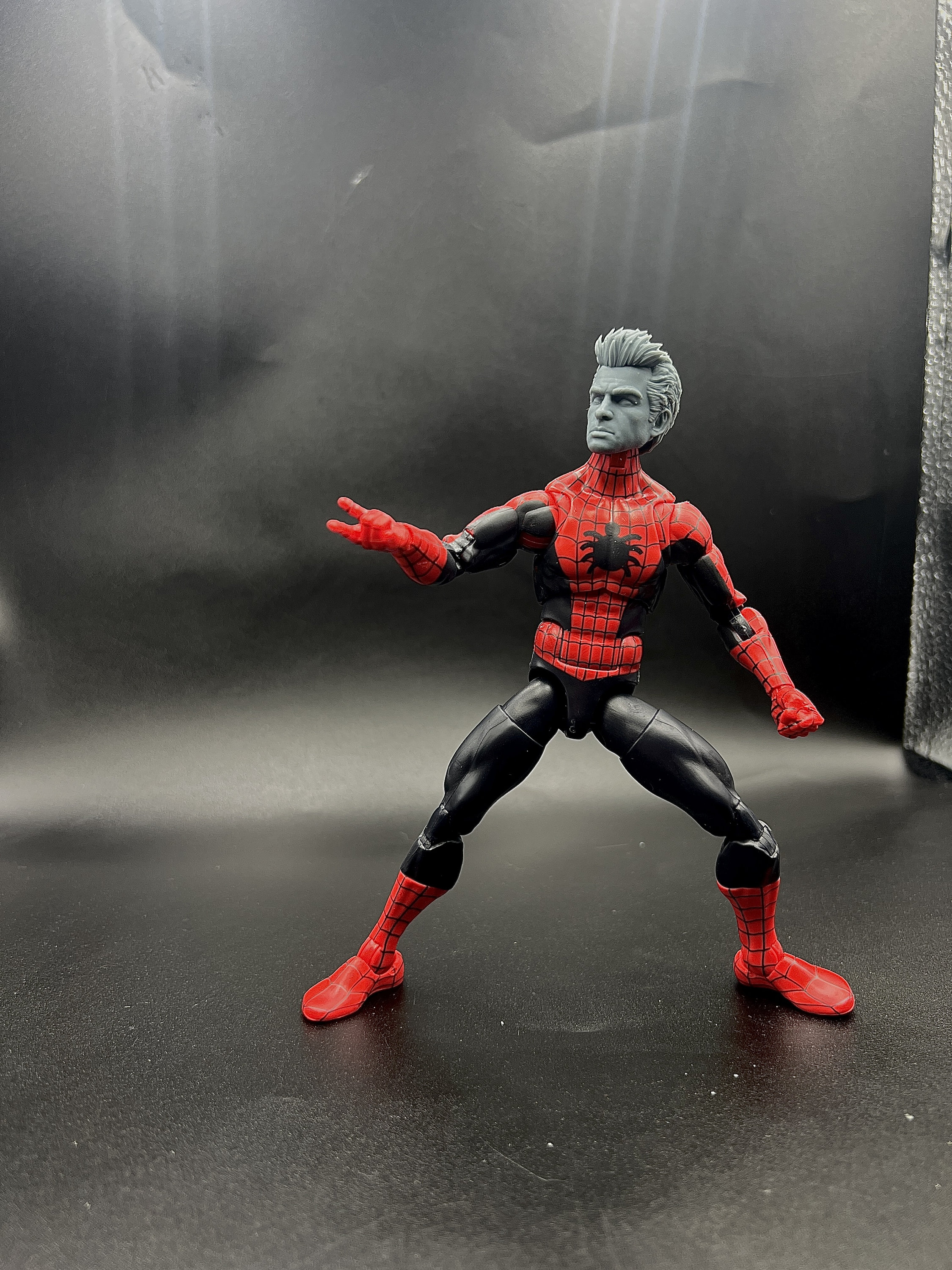 カスタムスパイダー2インスパイアヘッドスカルプト、アクション カスタムスパイダー2インスパイアヘッドスカルプト、アクション