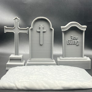 Halloween Themed Action Figure 1/12 and 1/10 Scale Accessories 3d Printed Grave Scene, Tombstones, Graveyard, Cemetery, Accessories for Toys