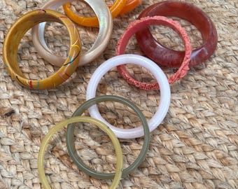 Vintage Lucite Bakelite Bangle Bracelet: Mid-Century Modern Acrylic 10 SALE