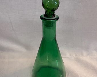 Vintage green glass Empoli "genie" bottle. Very pretty!