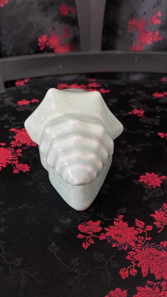 Vintage Ceramic Conch Sea Shell Trinket Box 3D li… - image 9