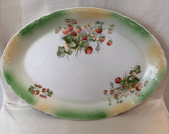 Vintage Naomi stamped Strawberry Scalloped Edge Serving Platter – 14.5x10 inch Tableware