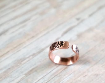 Adjustable Copper Toe Ring Hand Made /Sunflower design Gift