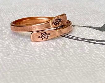 Copper wrap ring, Adjustable copper ring, Leaf stamped, Gift