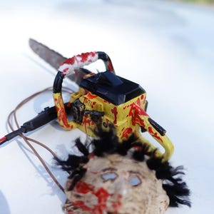 Texas Chainsaw Massacre full-Function realistic 1/6th scale Miniature