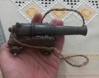 ヴィンテージ ワサ 日本製 ハンドメイド 木製 / 鋳造ブロンズ おもちゃ