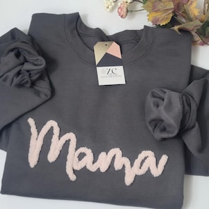 Mama Chenille Yarn Embroidered Sweatshirt for Mom, Grandma, Custom Embroidery, Mother&#39;s Day, Mama, Gift for her, Puffy letters, Unique Gift