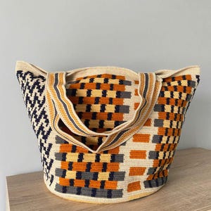 Große handgemachte WAYUU Einkaufstasche, gehäkelte Strandtasche, Made in Kolumbien