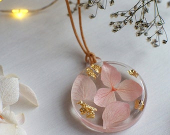 Waterproof adjustable necklace, Resin pendant, Pink hydrangea flowers with real gold foil