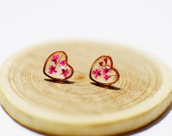 Sensitive earrings, Pressed flower earrings, Cute studs, Gold heart, Custom stud with plastic posts for sensitive ears