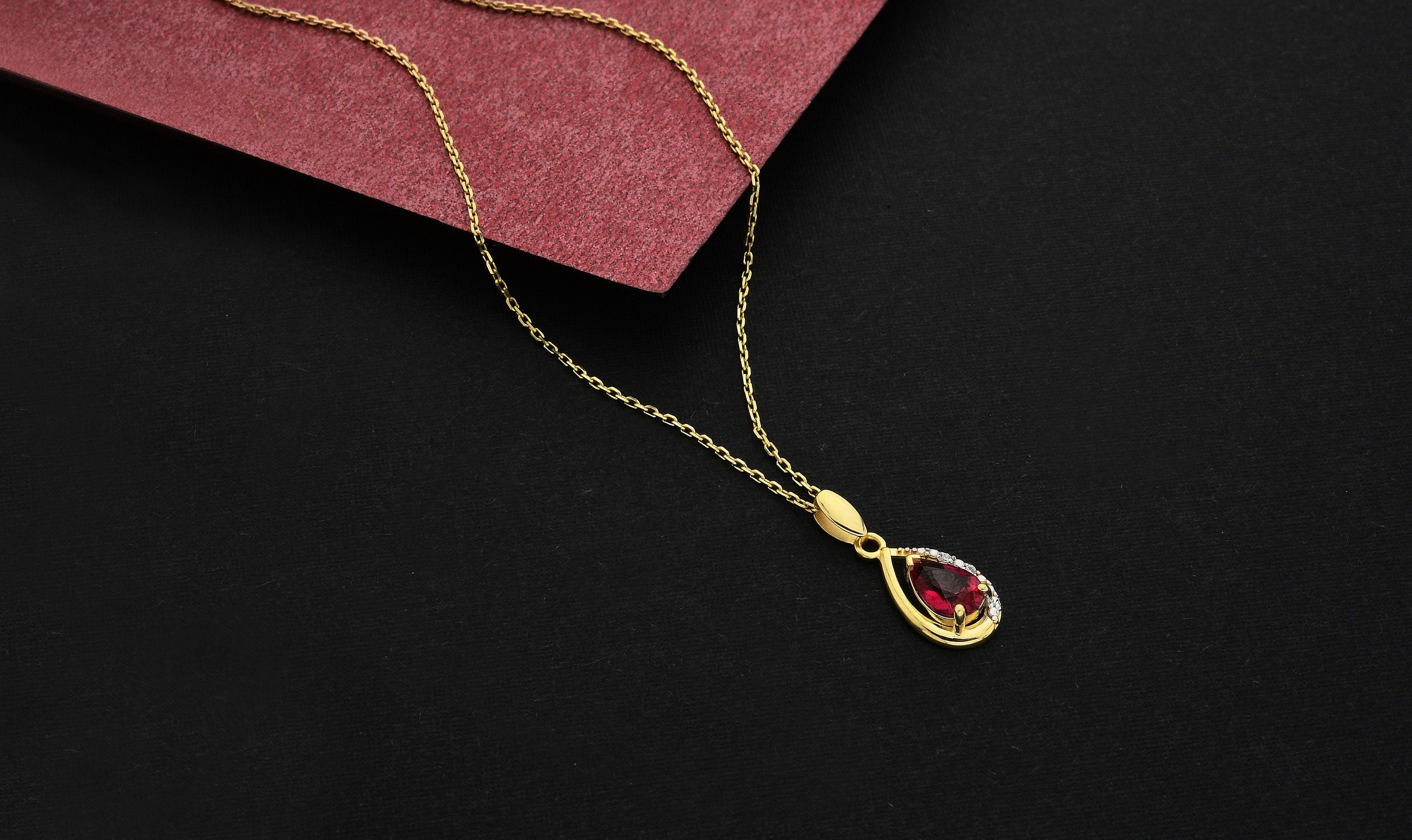 Teardrop Necklace,Gold Plated Silver Necklace,Birthday Gift For Her,Anniversary Gift,Custom  Pendant,Queen Necklace,Pear Shape  Necklace