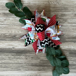 Teacher / School Magnetic Bow
