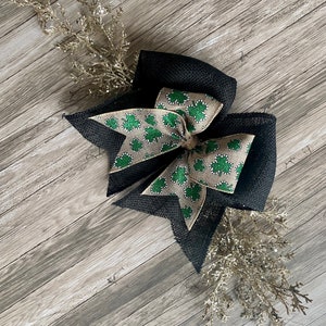 St. Patrick’s Day Magnetic Bow