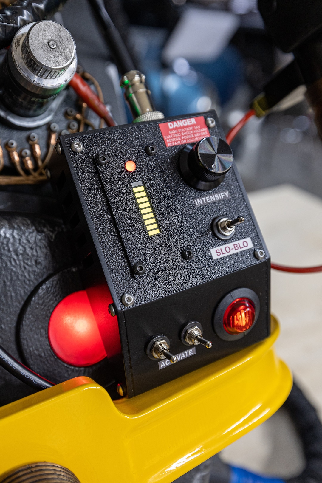 Ghostbusters Attenuator 2.0 With Universal Proton Pack On/off and