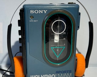 Sony Walkman wm-f35 (1986), restaurato e perfettamente funzionante