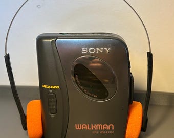Sony walkman wm-ex152 (1996), restored and fully functional