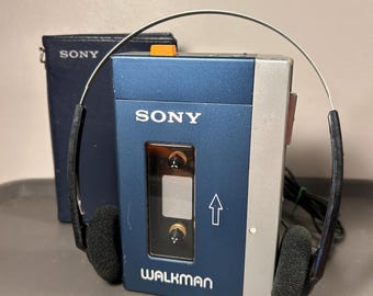 1979年製ソニーTPS-L2ウォークマン、オリジナルケース付き、完璧に動作