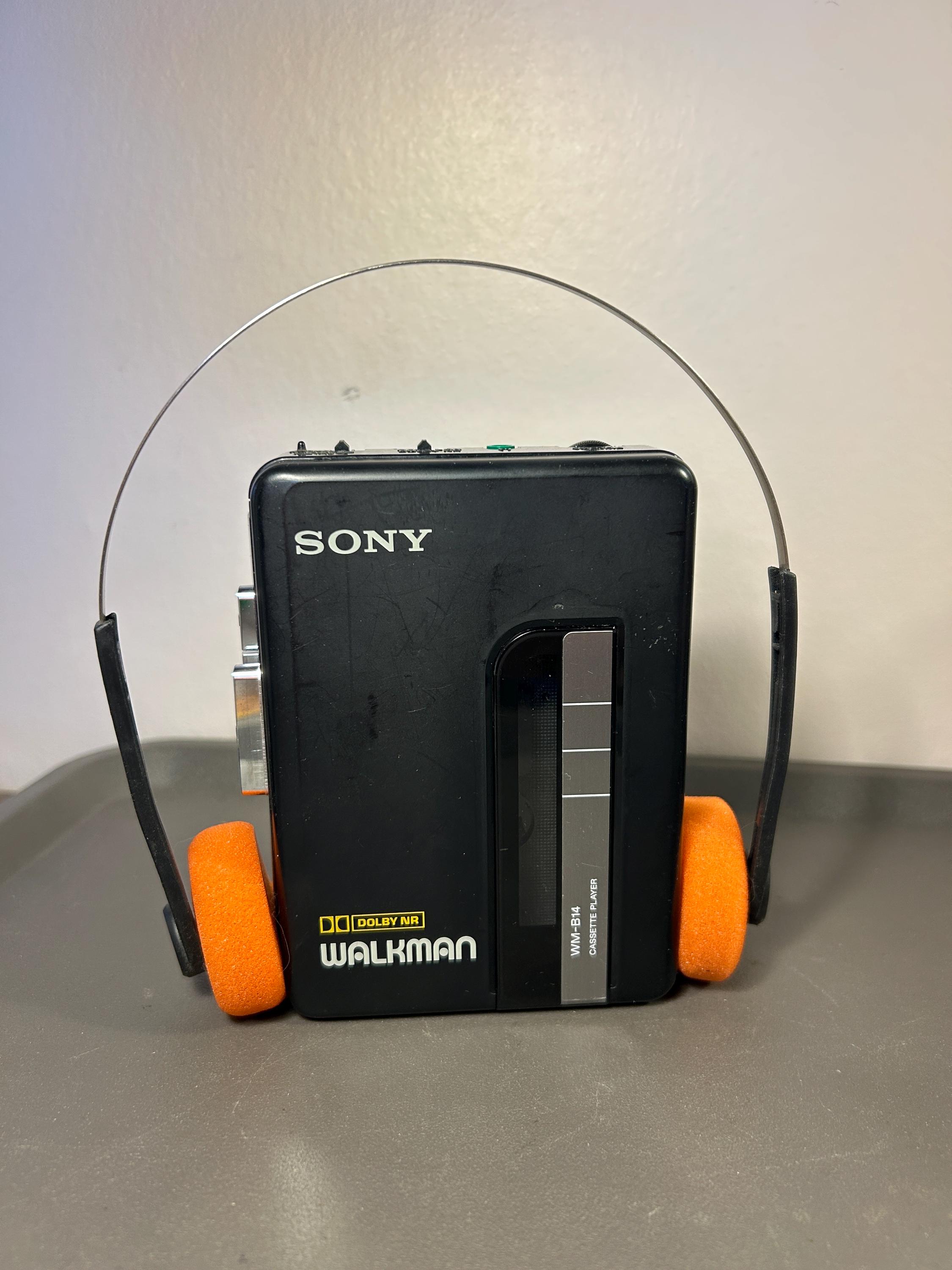 Sony walkman persona 3 - Etsy 日本