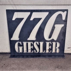 Demolition Derby, Racing Roof Signs