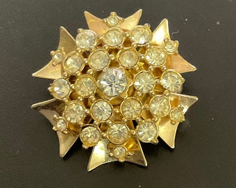 Maltese cross brooch