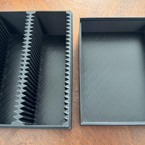 3DP schwarze Aufbewahrungsbox für 50x Pamp & andere Edelmetall-Probekarten