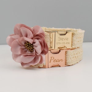 Collier de chien personnalisé de mariage de dentelle de fleur rose et ensemble de laisse, collier de chien de mariage fait à la main avec plaque signalétique gravée personnalisée