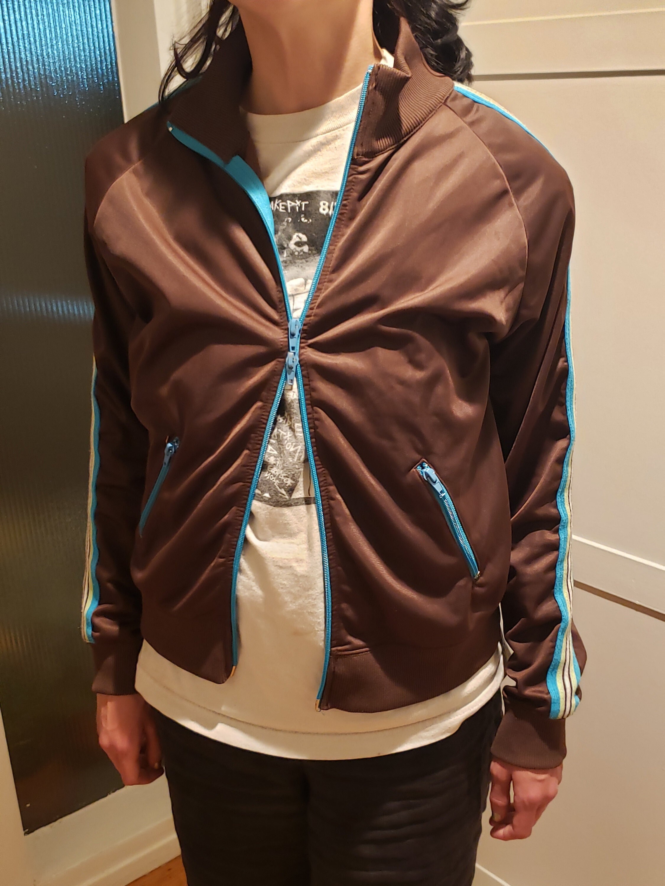 Big Flirt- 90S/Y2k Brown Track Jacket w/Blue Contrast 2-Way zipper~ Cyber mallgoth 2000s Hot Topic Bratz Streetwear Harajuku Gyaru Pop