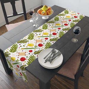 Sukkot Table Runner - Etrog, lulav, hadas, arava, Torah scroll, apple, pomegranate, figs, Star of David