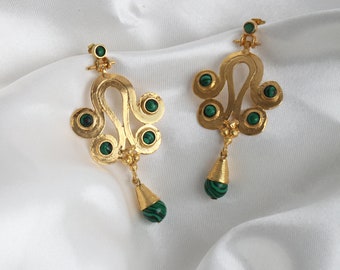 Boucles d'oreilles authentiques faites main, boucles d'oreilles lustre vert, boucles d'oreilles en pierre verte, boucles d'oreilles vertes, boucles d'oreilles bohèmes vertes