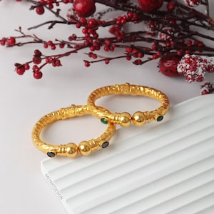 Handmade Gold Bangle Bracelet: Turkish Gemstone Jewelry