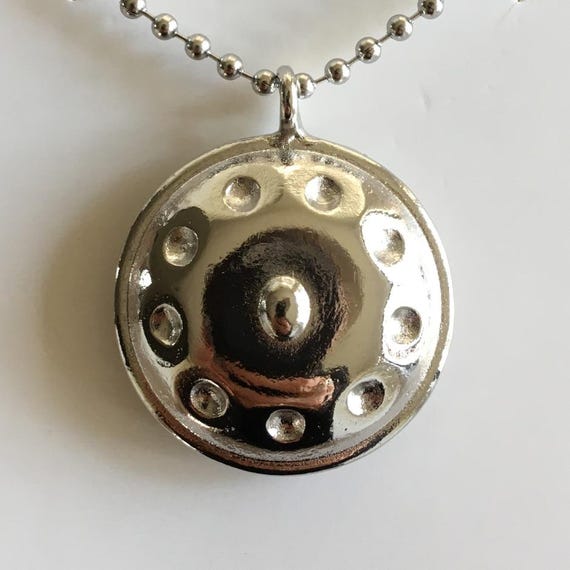 Handpankette silber, Anhänger, Glücksbringer, Talisman, Medallion, Handpan Schmuck