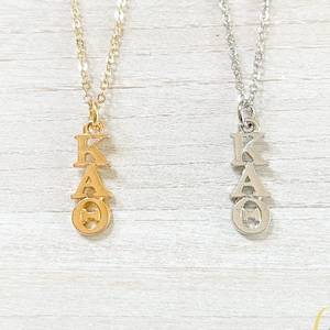 Collar de gota de lavalier griego de la hermandad de mujeres Kappa Alpha Theta (Theta, KAT, ΚΑΘ)