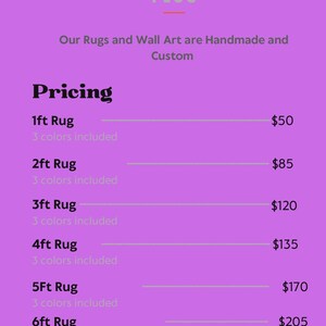 Puede incluir: Una lista de precios para alfombras personalizadas de pelo corto en varios tama&ntilde;os, que van desde 1 pie hasta 6 pies. El precio incluye 3 colores. El texto "TUFT RUGZ PLUG" est&aacute; en la parte superior de la imagen. El texto "Por favor, p&oacute;ngase en contacto conmigo con una imagen y podemos discutir los precios directamente si tiene alguna pregunta en TuftRugzPlug@gmail.com" est&aacute; en la parte inferior de la imagen.