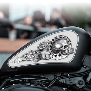 2 Worldcustom-Aufkleber kompatibel mit Harley Davidson „Skull Poker“ für den Tank von Custom-Chopper-Motorrädern