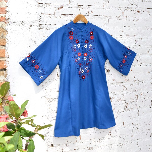 Rare Vintage Hungarian Dress Hand Embroidered Button-up Bodice Bell Sleeves Full Skirt Royal Blue Floral Dress Women's Large Beautiful