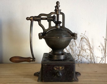 PEUGEOT Arbeitsplatte Kaffeemühle , Kaffeemühle / Modell A1 / ca. 1900