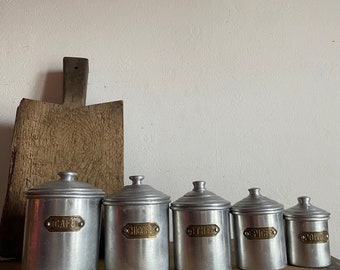 Set aus 5 Aluminium-Küchenkanistern, Gewürzdosen, Gewürztöpfen im französischen Vintage-Stil, Küchendosen, Kaffeedose, Teekanne,