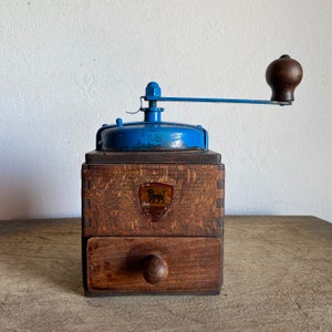 PEUGEOT coffee grinder , coffee mill  , french Vintage kitchen