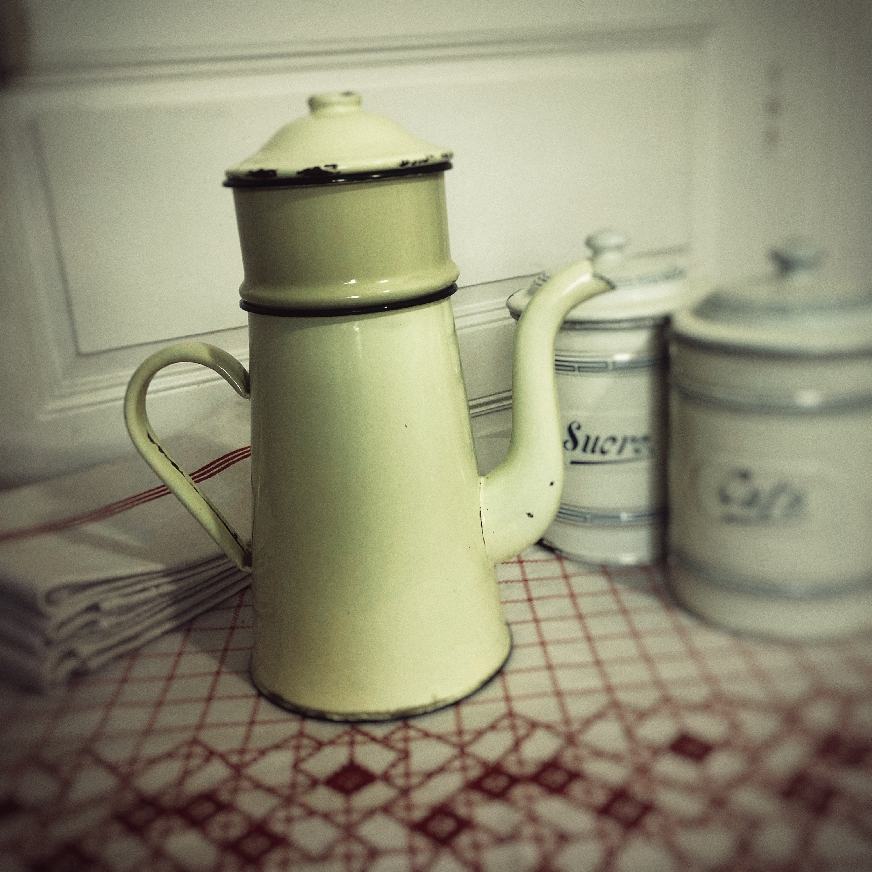 Cafetière en Émail Jaune Vintage Français/Cafetière de Campagne