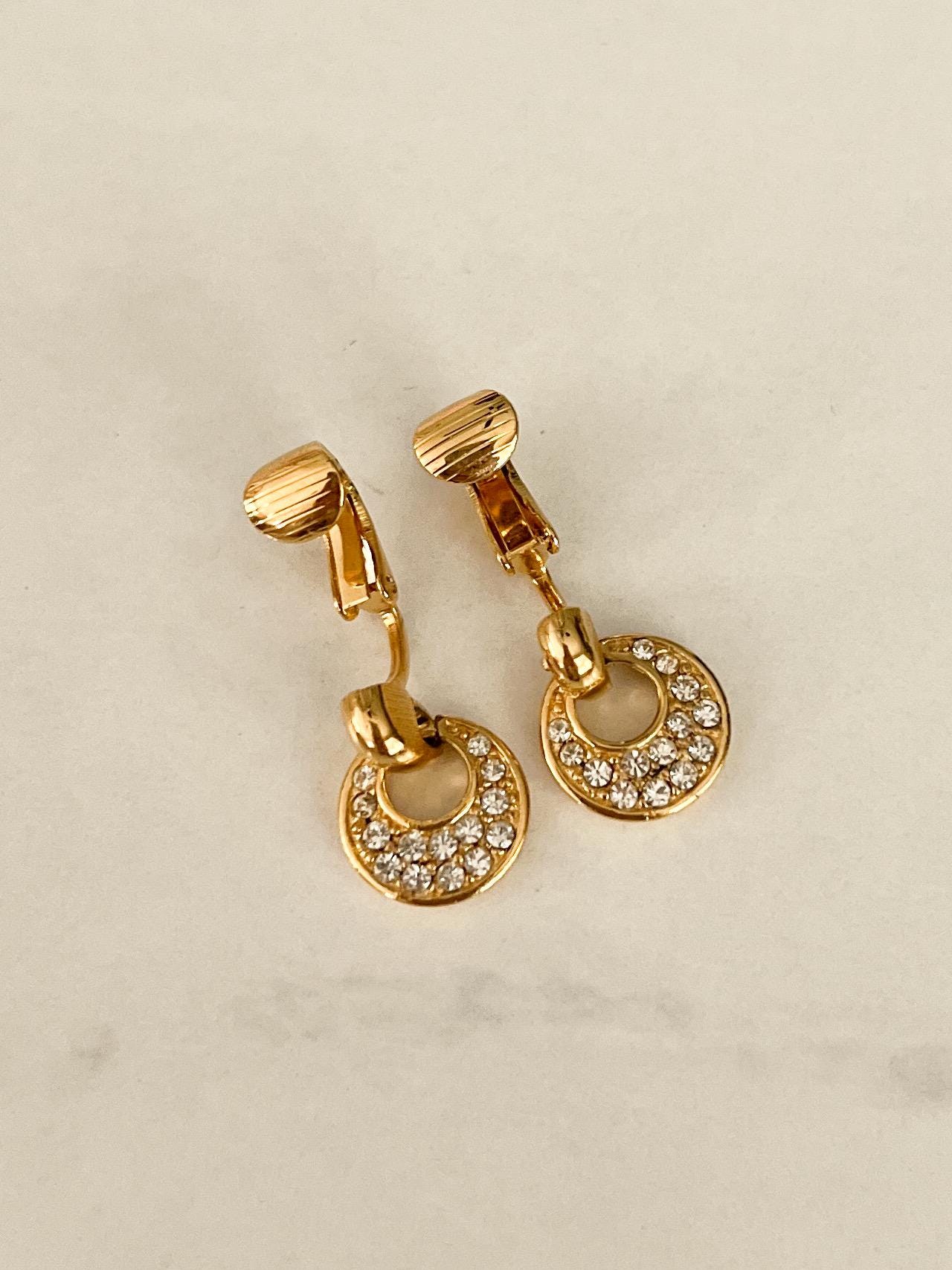 Boucles D'oreilles Clips Vintage Trifari Argentées Rondes - Occasion Bon état