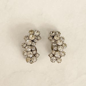 Vintage Weiss Crystal Rhinestone Rhodium-plated Climber Clip-on Earrings, Mid Century Designer Jewelry