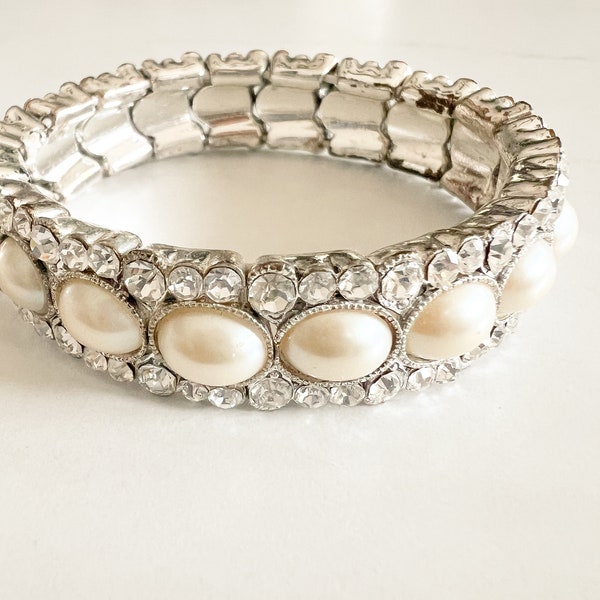 Monet Vintage Stretch Silver-plated Bracelet with Rhinestones & Faux Pearl Cabochons Pre-1955