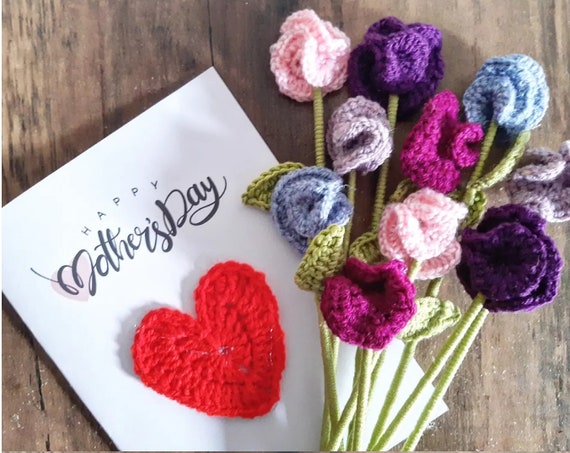 Sweet Pea Flower Bouquet Gift Set with Mothersday Card ~ Crochet Handmade Mothersday gift/ present