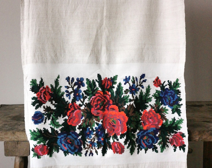 Vintage Romanian Woven Cloth