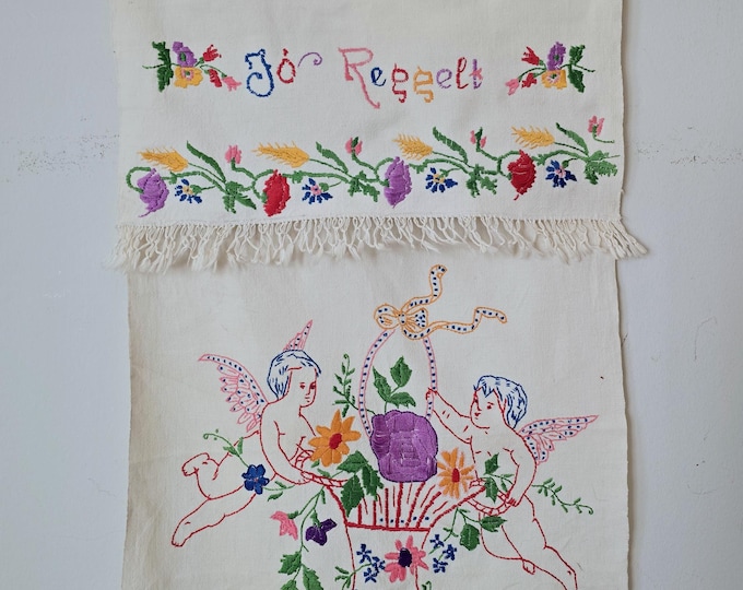 Vintage  Hungarian Embroidered  Decorative Cloth "Good Morning"