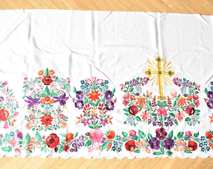 Embroidered Altar Cloth 450 x90cm